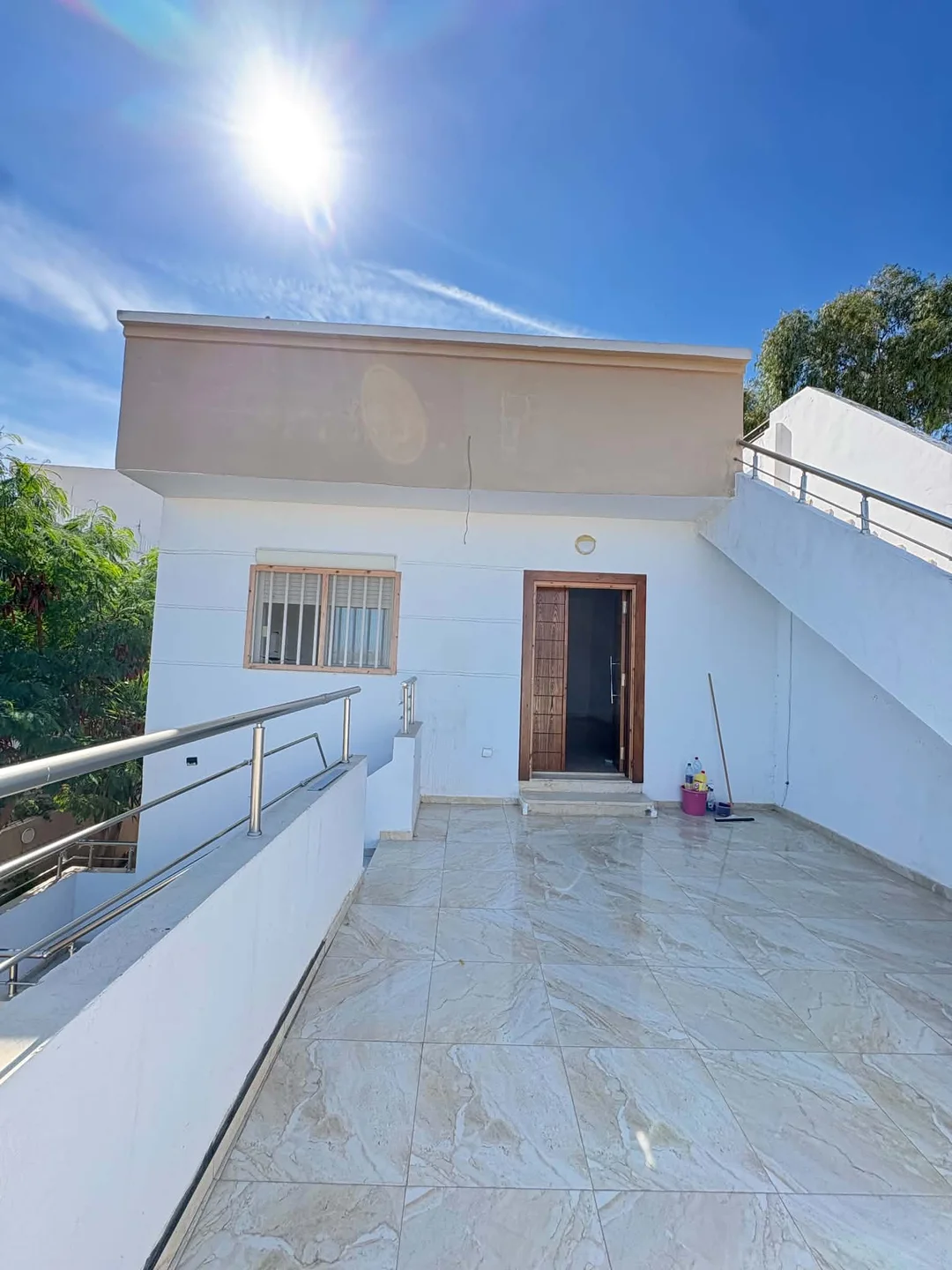etage de villa megrine coteaux image 1